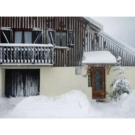 بيت للعطل Nature, 15 Km De Gerardmer, Randonnee, Ski, Jardin, Terrasse, Bbq, Equipements Bebe Inclus - Fr-1-589-64 Champdray