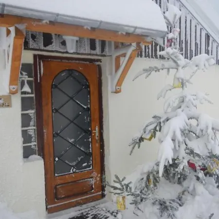 بيت للعطل Nature, 15 Km De Gerardmer, Randonnee, Ski, Jardin, Terrasse, Bbq, Equipements Bebe Inclus - Fr-1-589-64 Champdray