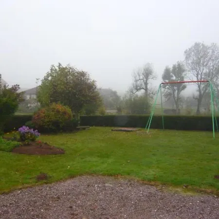 Nature, 15 Km De Gérardmer, Randonnée, Ski, Jardin, Terrasse, Bbq, équipements Bébé Inclus - Fr-1-589-64 * Champdray