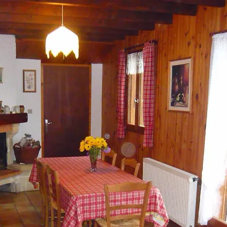 بيت للعطل Nature, 15 Km De Gerardmer, Randonnee, Ski, Jardin, Terrasse, Bbq, Equipements Bebe Inclus - Fr-1-589-64 Champdray