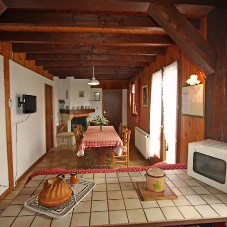 Nature, 15 Km De Gérardmer, Randonnée, Ski, Jardin, Terrasse, Bbq, équipements Bébé Inclus - Fr-1-589-64 *