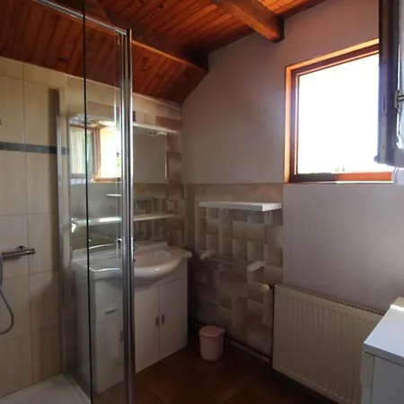 Casa di campagna Nature, 15 Km De Gérardmer, Randonnée, Ski, Jardin, Terrasse, Bbq, équipements Bébé Inclus - Fr-1-589-64 Champdray