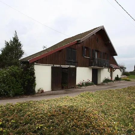 Holiday home Nature, 15 Km De Gerardmer, Randonnee, Ski, Jardin, Terrasse, Bbq, Equipements Bebe Inclus - Fr-1-589-64 Champdray