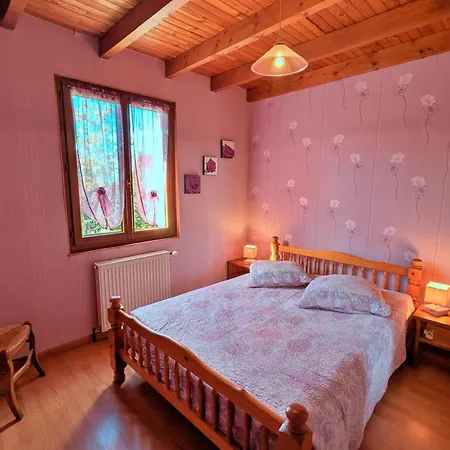 Casa di campagna Nature, 15 Km De Gérardmer, Randonnée, Ski, Jardin, Terrasse, Bbq, équipements Bébé Inclus - Fr-1-589-64