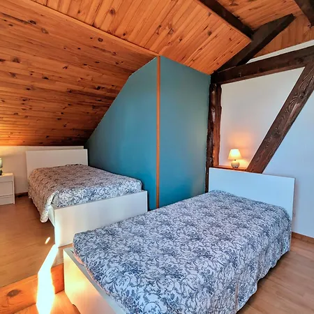 Casa di campagna Nature, 15 Km De Gérardmer, Randonnée, Ski, Jardin, Terrasse, Bbq, équipements Bébé Inclus - Fr-1-589-64 Champdray